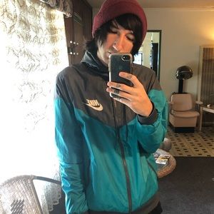 Meet your Posher, George